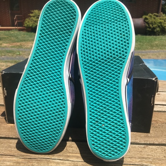 Sold💜 - Picture 4 of 8